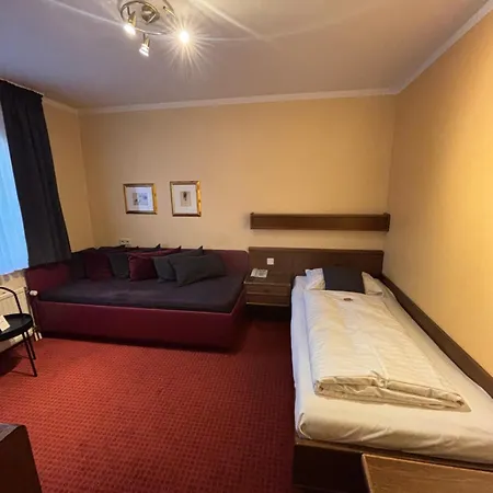 Pontivy Hotel 3*