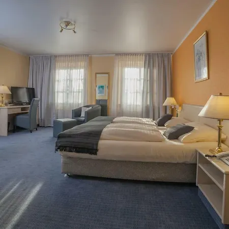 Pontivy Hotel 3*